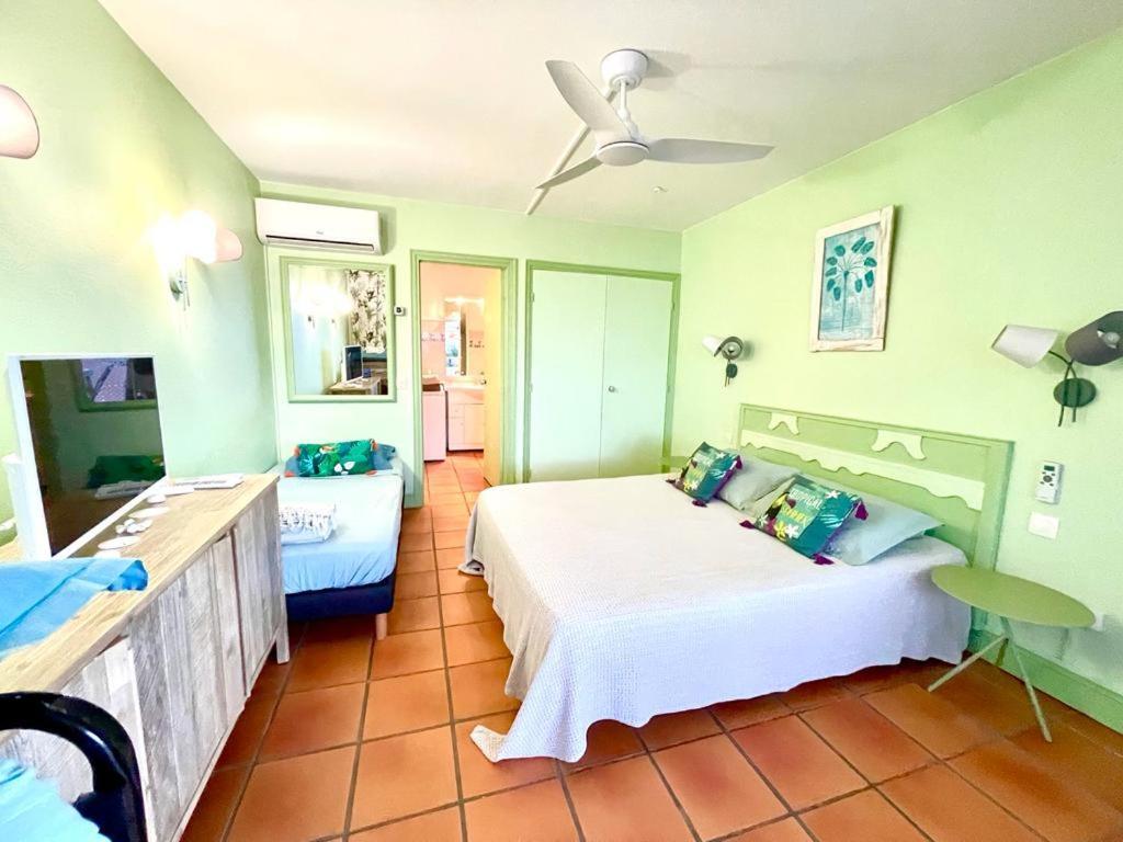 Guadeloupe- Saint-Francois- Residence Anse Des Rochers - Appartement Quart De Villa Etage - Vue Mer- 4 Personnes - Lit Bebe Sur Demande - Citerne Et Wifi Prives - Acces Plage Direct - Сен-Франсуа Экстерьер фото